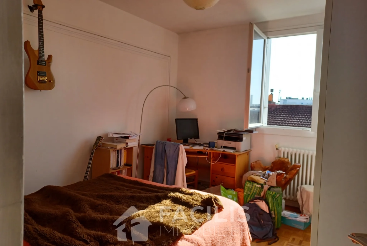 Appartement à Tours avec balcon et belle vue 