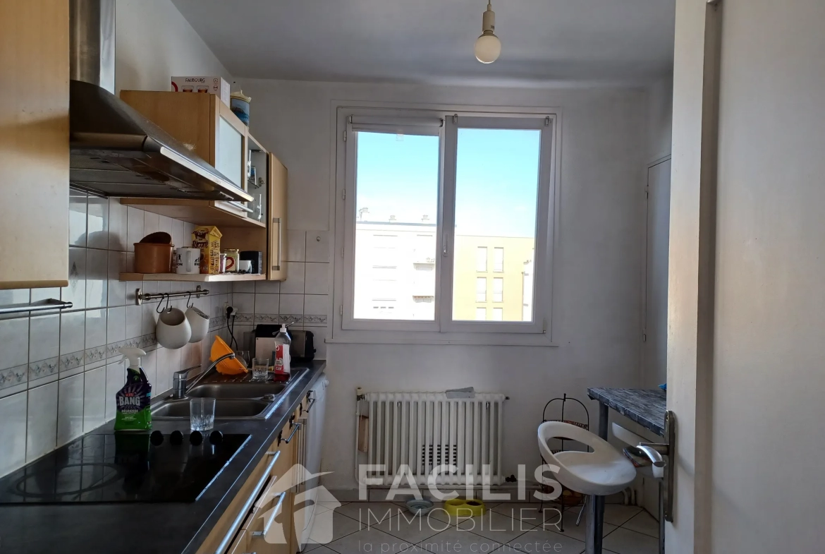 Appartement à Tours avec balcon et belle vue 