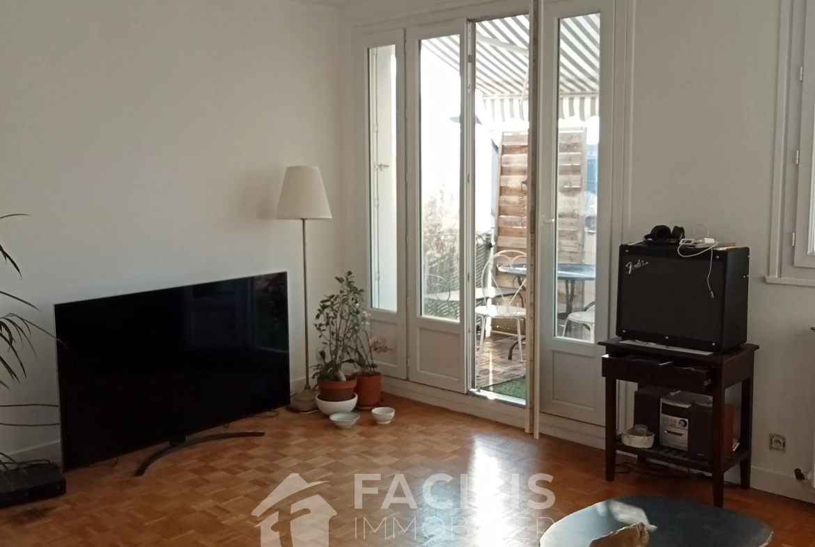 Appartement à Tours avec balcon et belle vue 