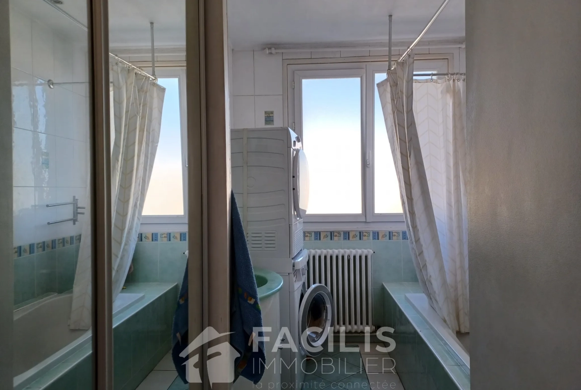 Appartement à Tours avec balcon et belle vue 