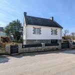 Charmante maison à Guer, centre-ville, 111m2, jardin clos