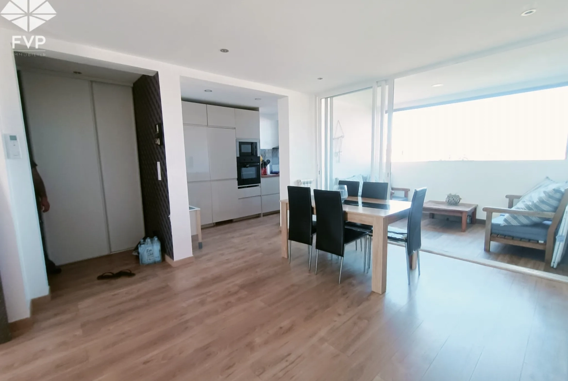 Appartement Lumineux T5 à Hyeres-les-palmiers 