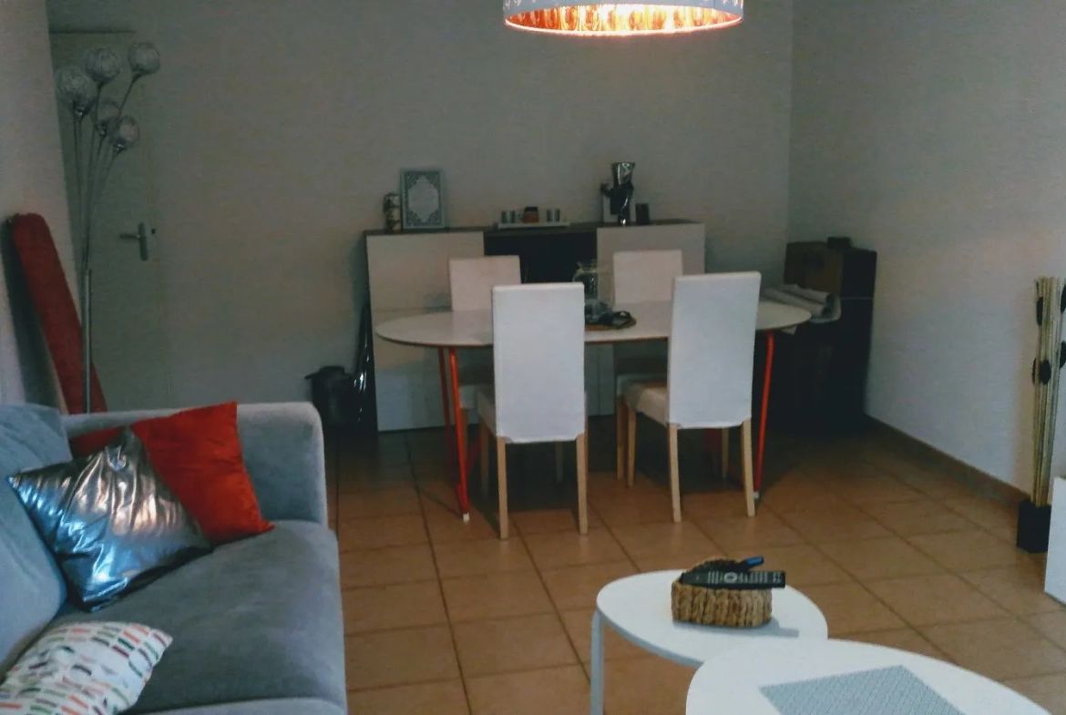 Charmant appartement T3 avec jardin et 2 places de parking à Toulouse Croix Bénite 