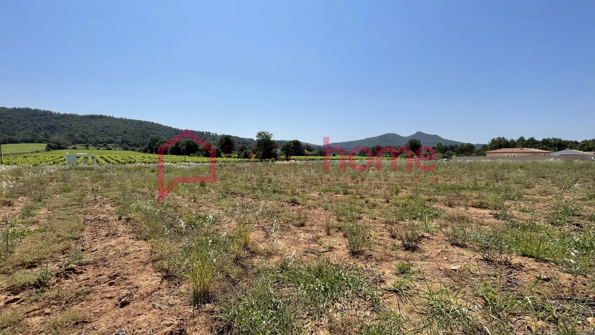 Terrain à bâtir de 1200m2 à La Crau 