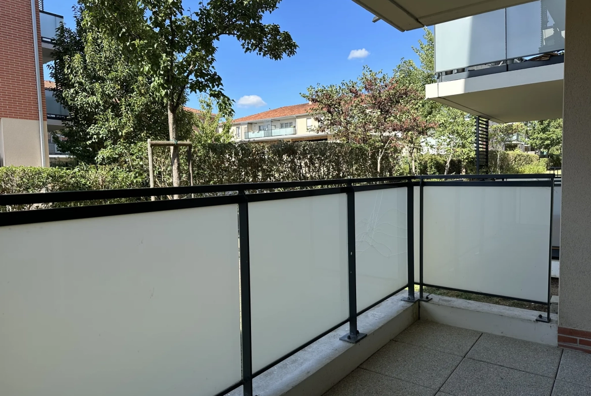 Appartement T2 de 41.5 m2 avec terrasse à Gratentour 