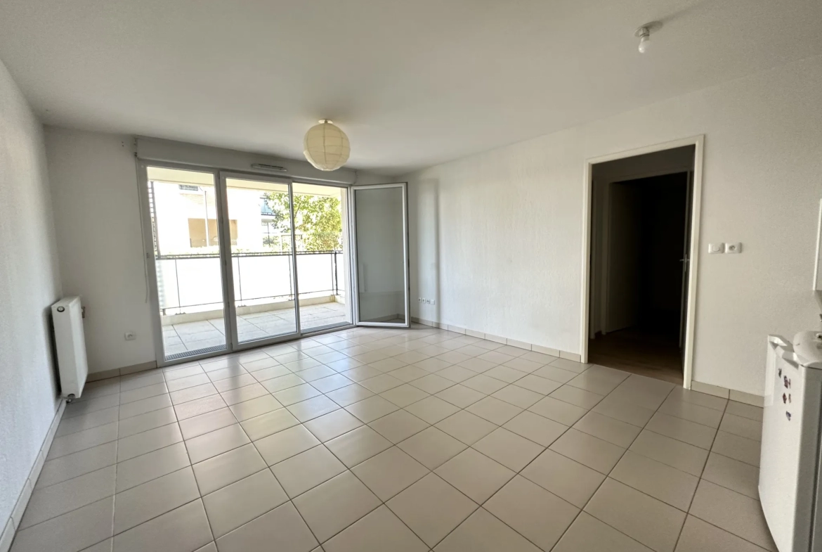 Appartement T2 de 41.5 m2 avec terrasse à Gratentour 