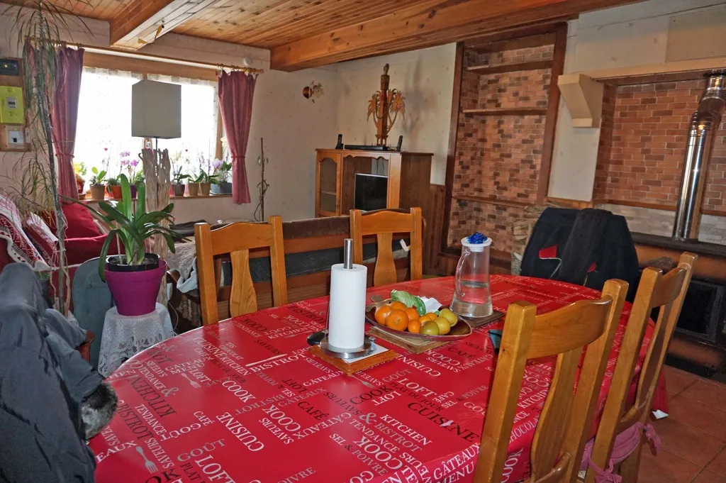 Maison en pierre à Lapalisse avec vue dominante 