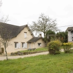 Charmante villa périgourdine à vendre à Nontron