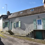 Maison de caractère à Bussière Badil avec dépendance