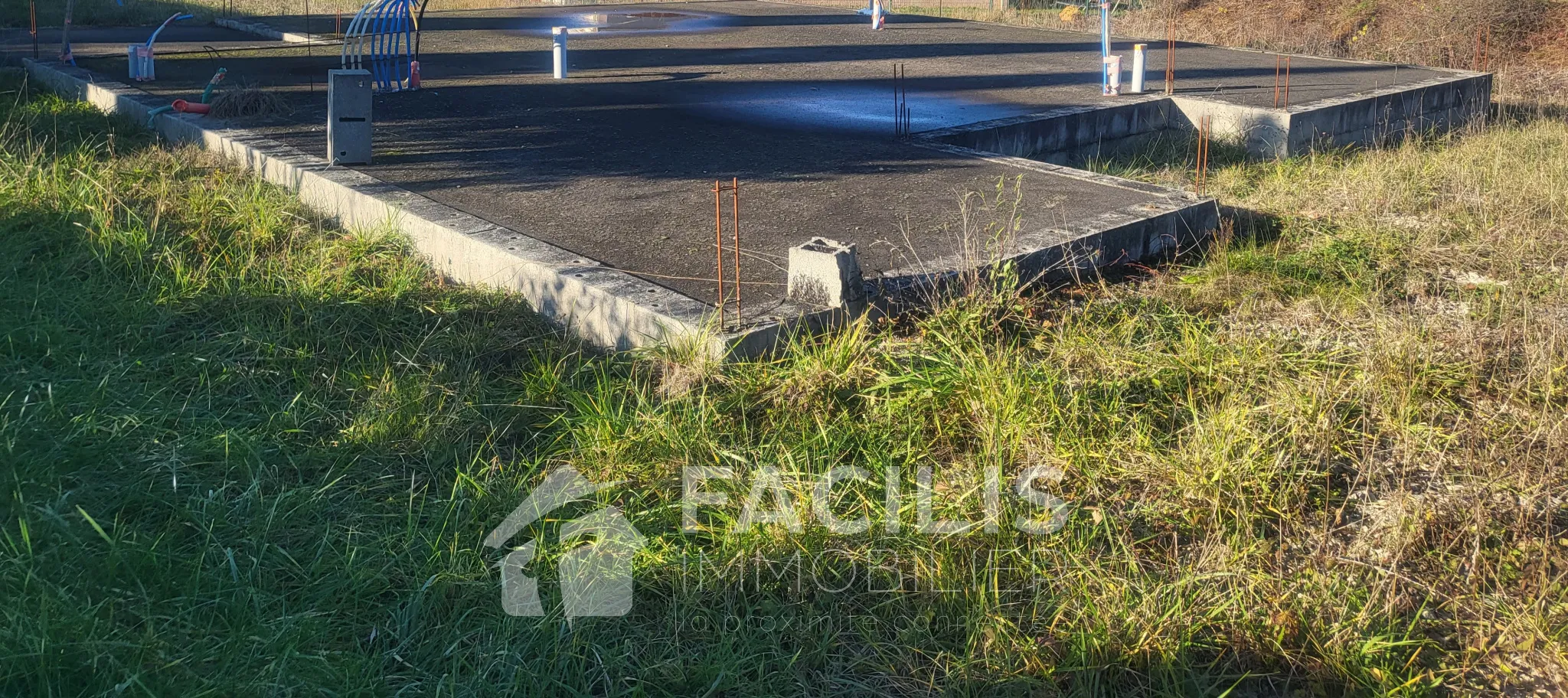 Terrain à bâtir à Mainzac, à 30 minutes d'Angoulême 