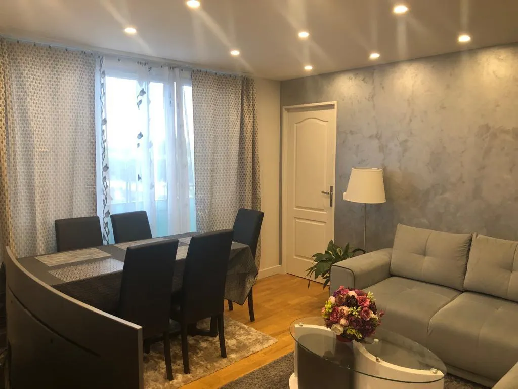 Appartement 2 pièces à Neuilly Plaisance 