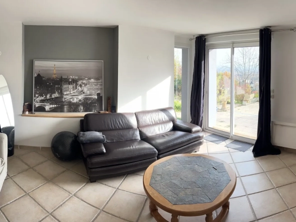 Maison avec vue panoramique à Châtel Guyon - 115 m2