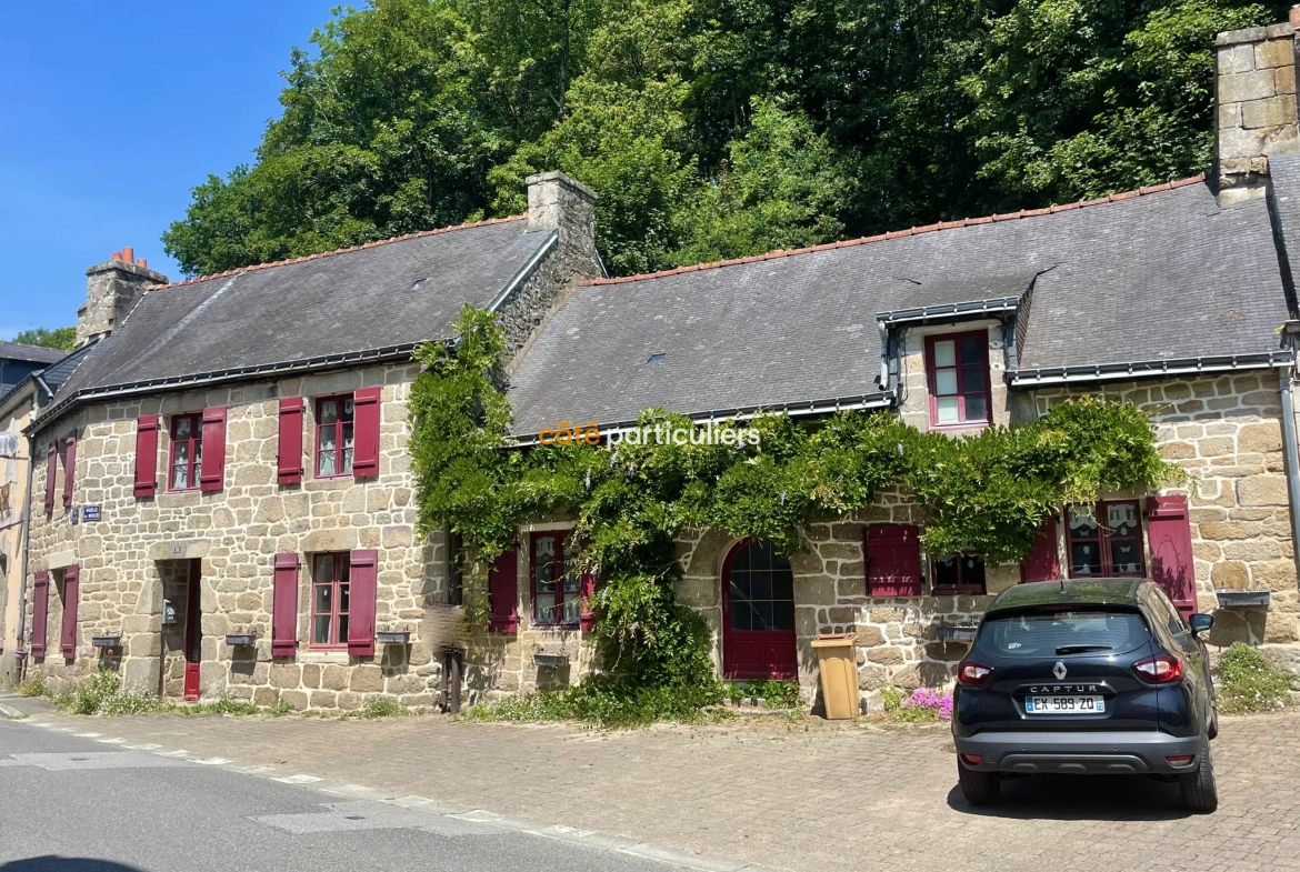 Maison en pierre à vendre à Guémené-sur-Scorff 