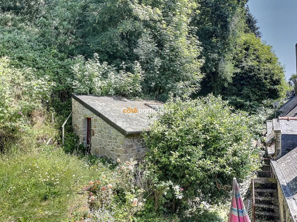 Maison en pierre à vendre à Guémené-sur-Scorff 