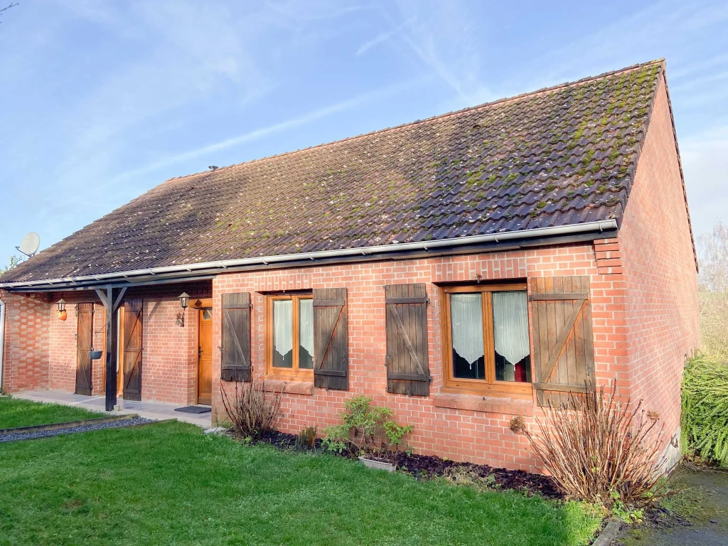 Maison Individuelle en Brique à Recquignies avec Terrain Spacieux