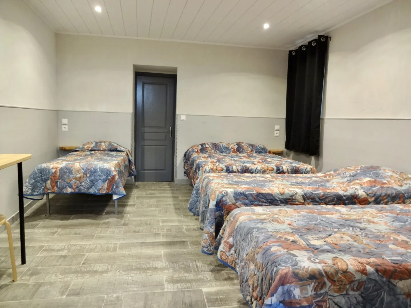 Idéal gîtes ou location saisonnière - 6 chambres - 32 couchages - vendu meublé 