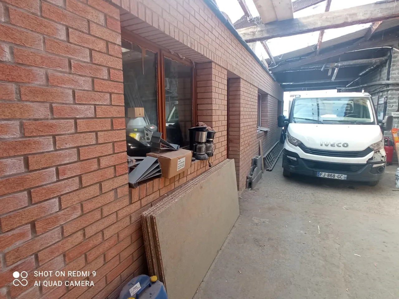 Appartement et hangar à Rouvroy 