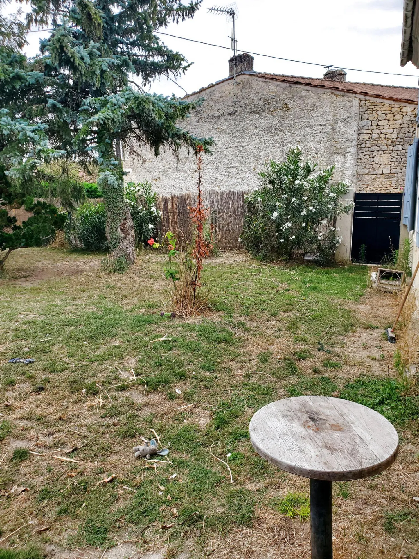 Maison de village charentaise à Meursac, Charente-Maritime 