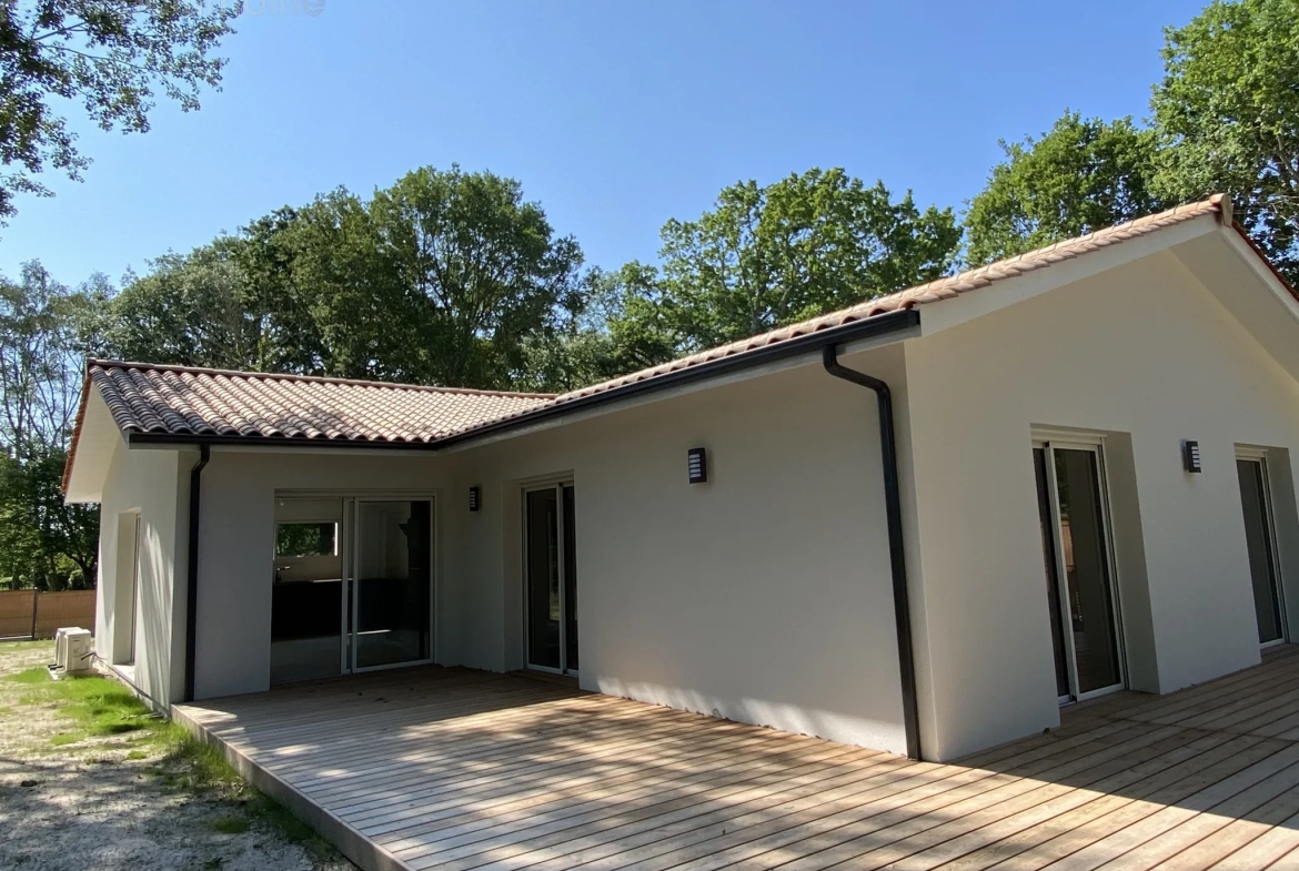 Maison neuve à Bazas avec vue sur la forêt 