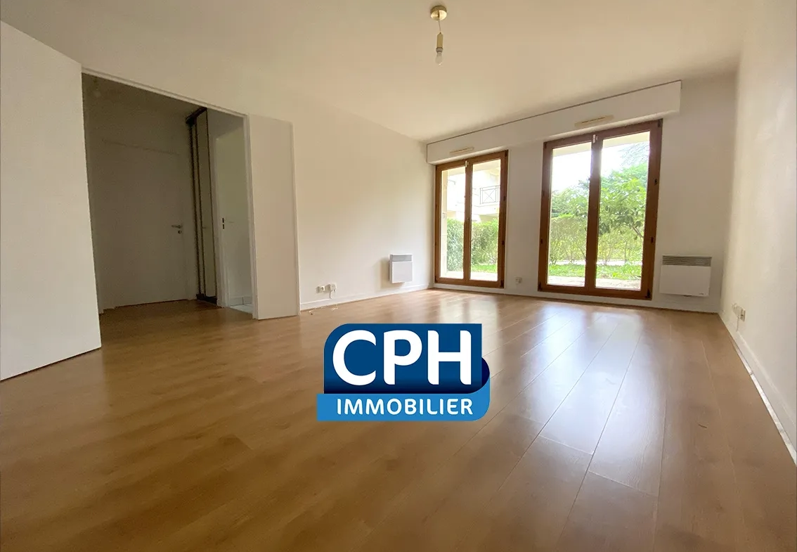 Vente - Appartement 2 pièces avec jardin à LE PLESSIS-ROBINSON 