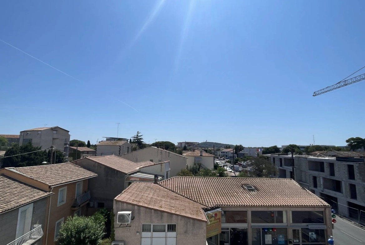 Appartement 2 pièces avec parking proche des commodités 