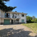 Lezoux, maison de 6 pièces avec garage et jardin sur une parcelle de 1.975 m2