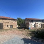 Maison avec dépendance et terrain à Bourg de Thizy