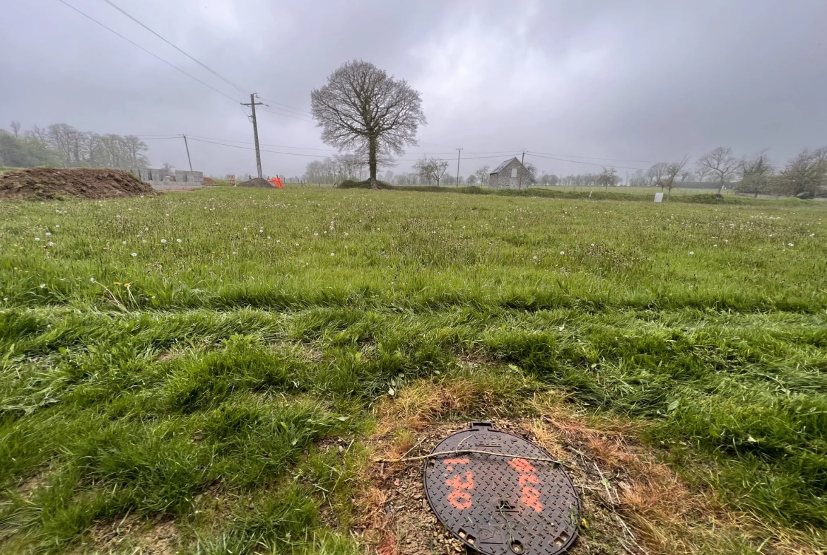 Terrain à bâtir de 865 m2 à Souleuvre en Bocage 