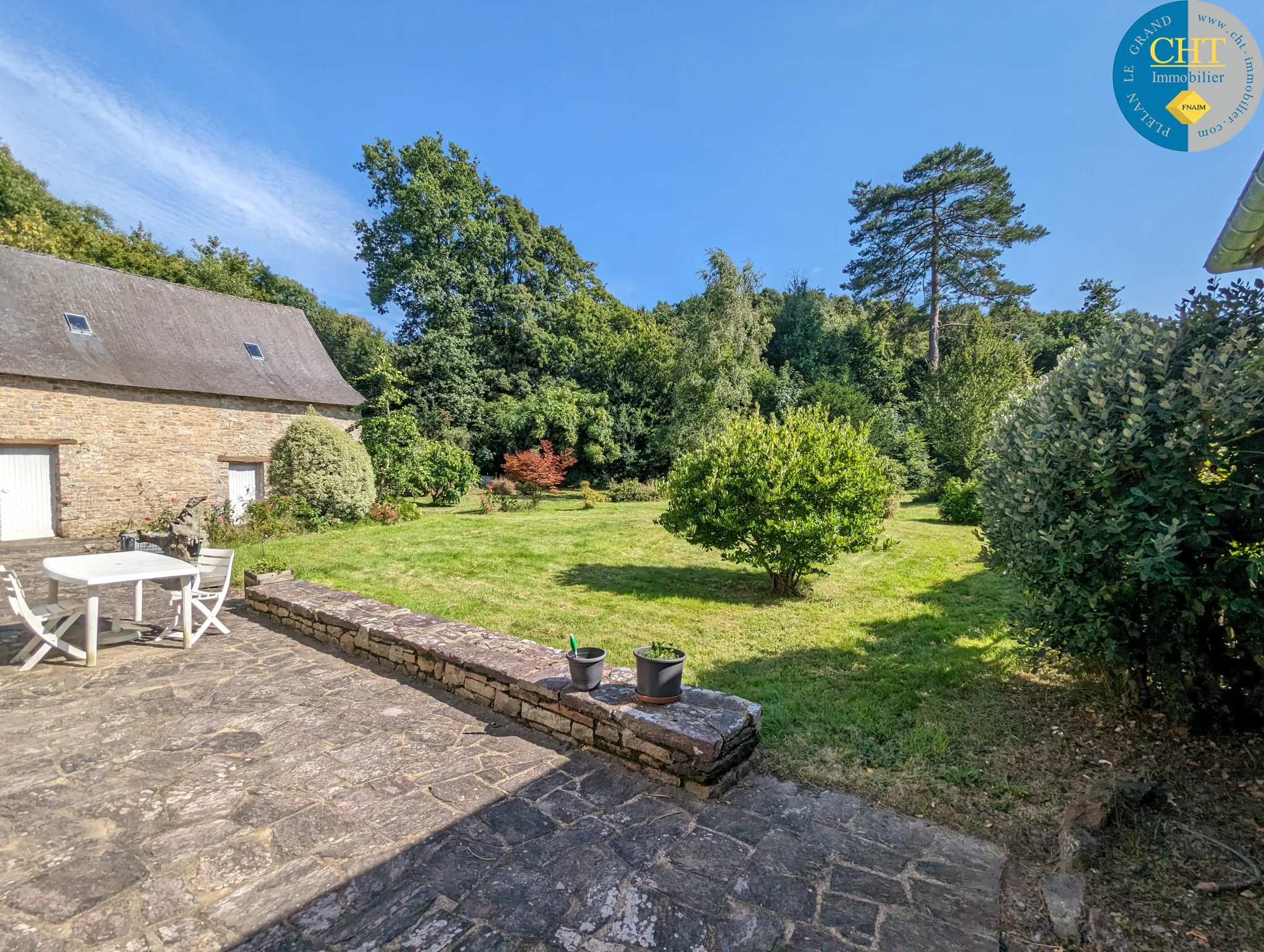 Plélan-Le-Grand : Maison en pierres de caractère à vendre 