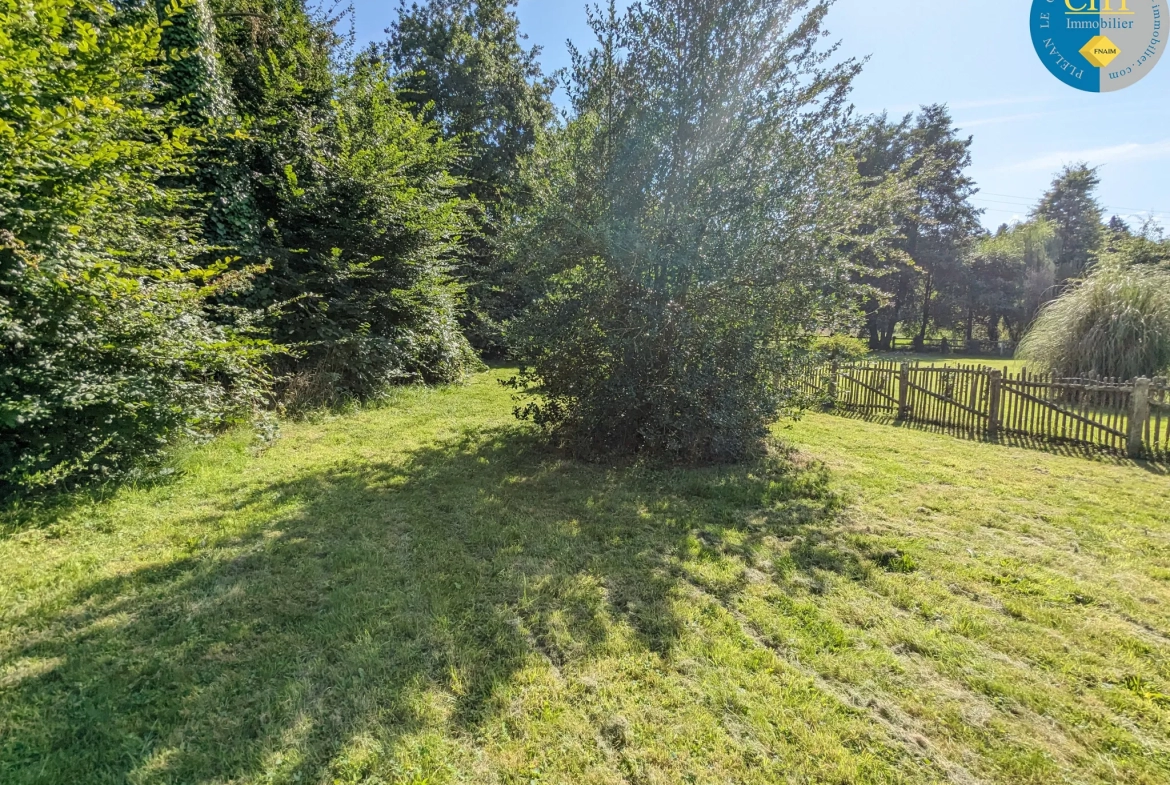 Plélan-Le-Grand : Maison en pierres de caractère à vendre 