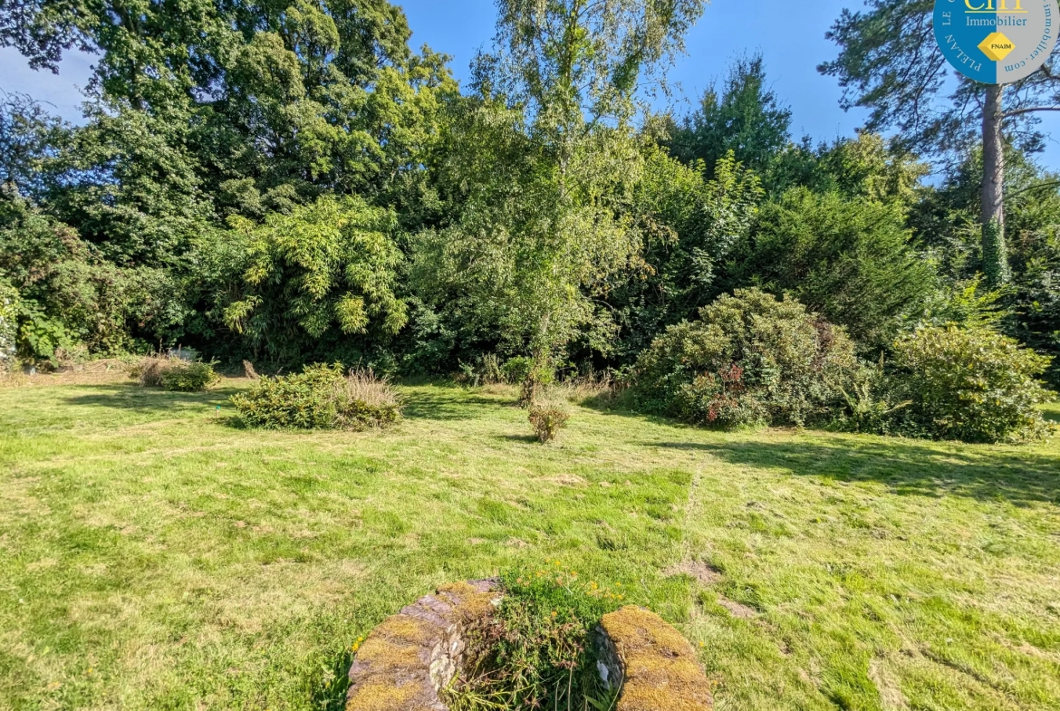 Plélan-Le-Grand : Maison en pierres de caractère à vendre 