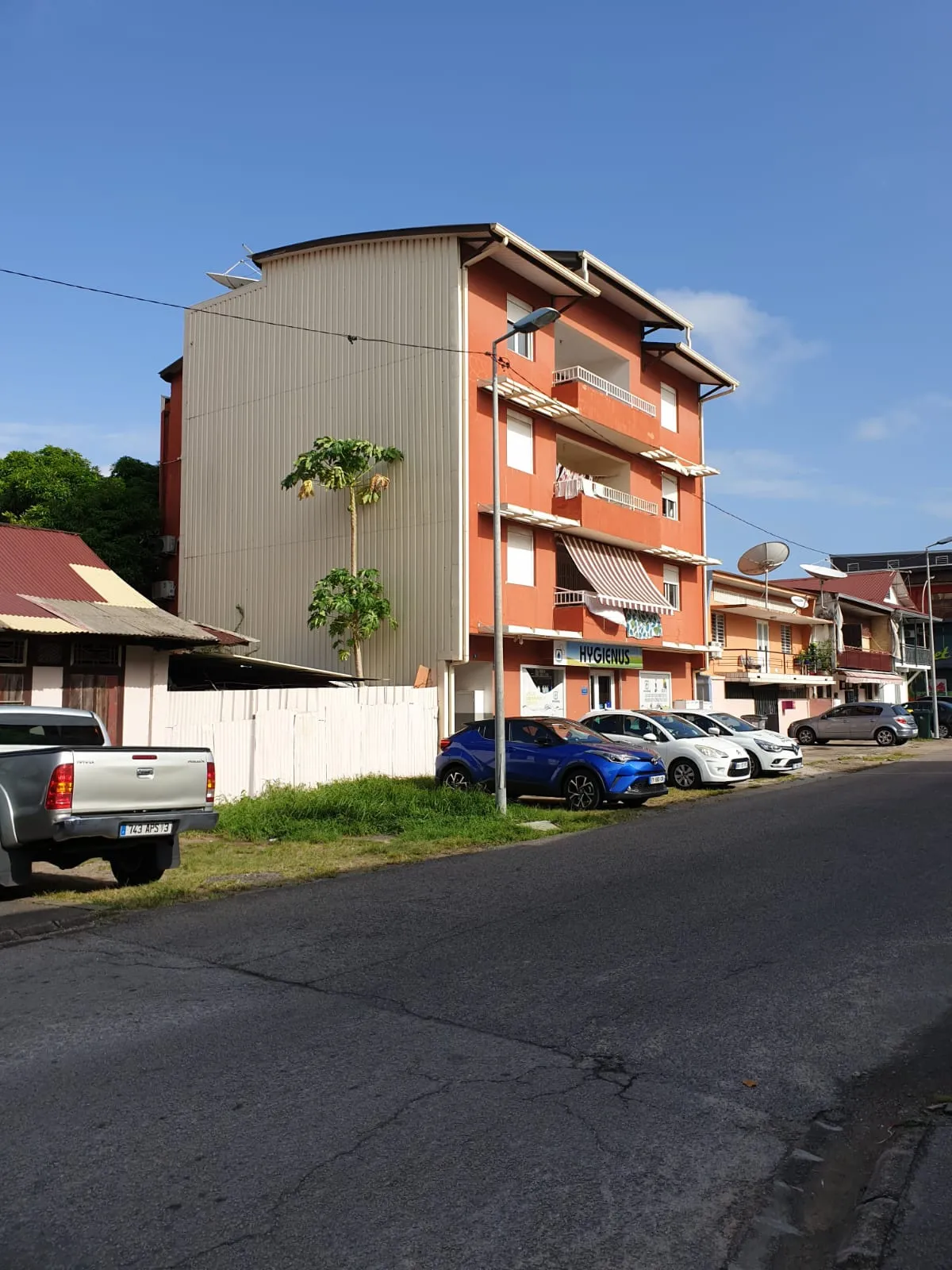 Appartement T2 avec terrasse à Cayenne 