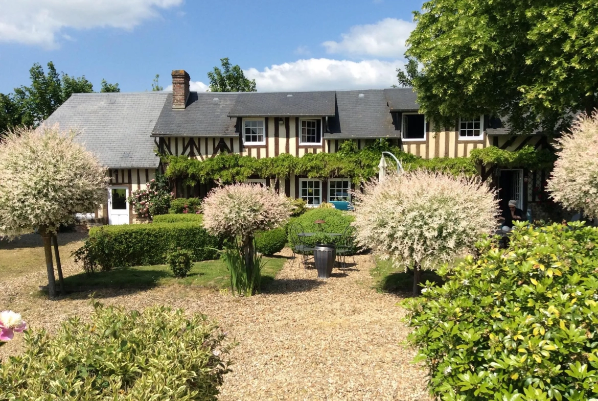 Longère Normande avec piscine à Livarot 