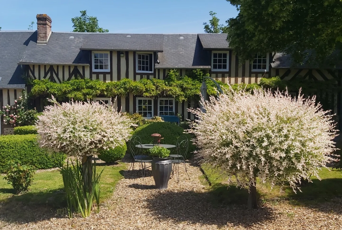 Longère Normande avec piscine à Livarot 