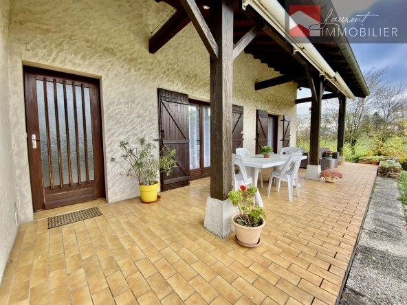 Maison 4 chambres avec terrasse à Saint-Jean-Sur-Reyssouze