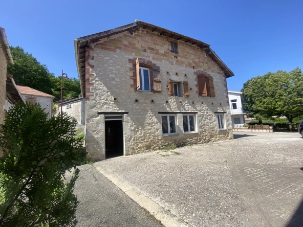 PIERRE DU QUERCY - Maison avec 3 chambres