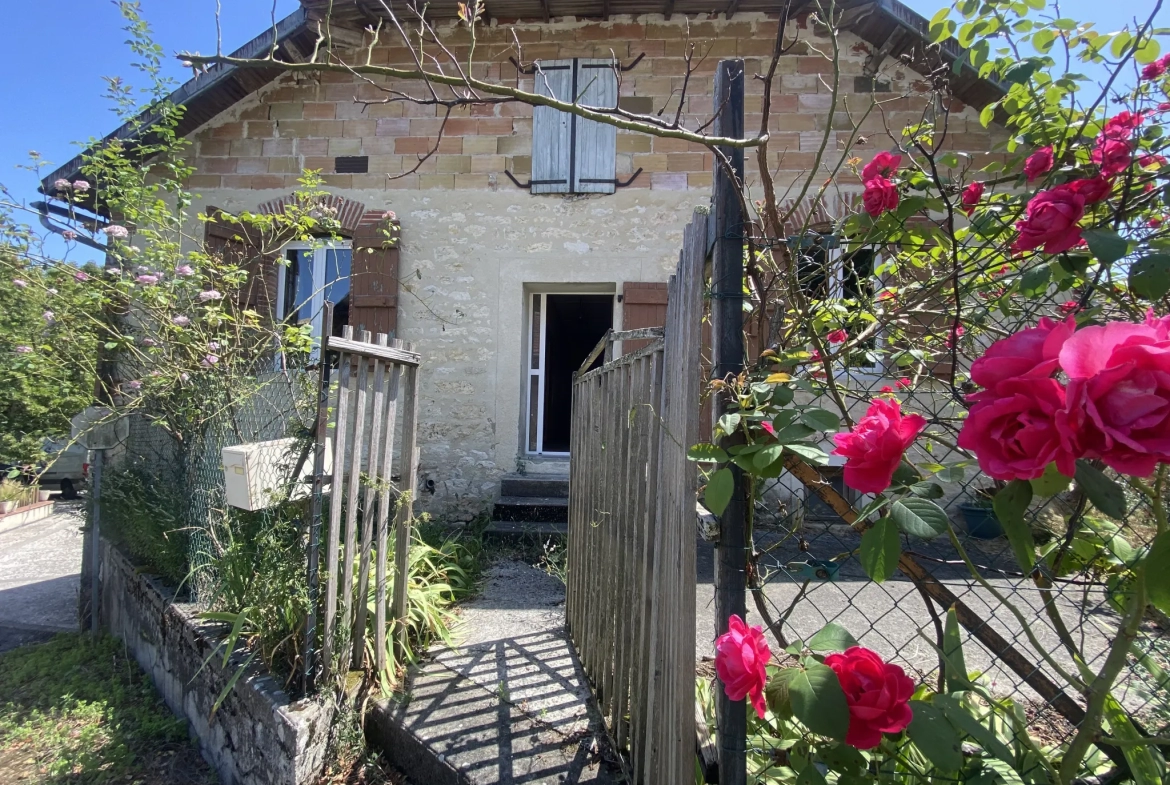 PIERRE DU QUERCY - Maison avec 3 chambres 