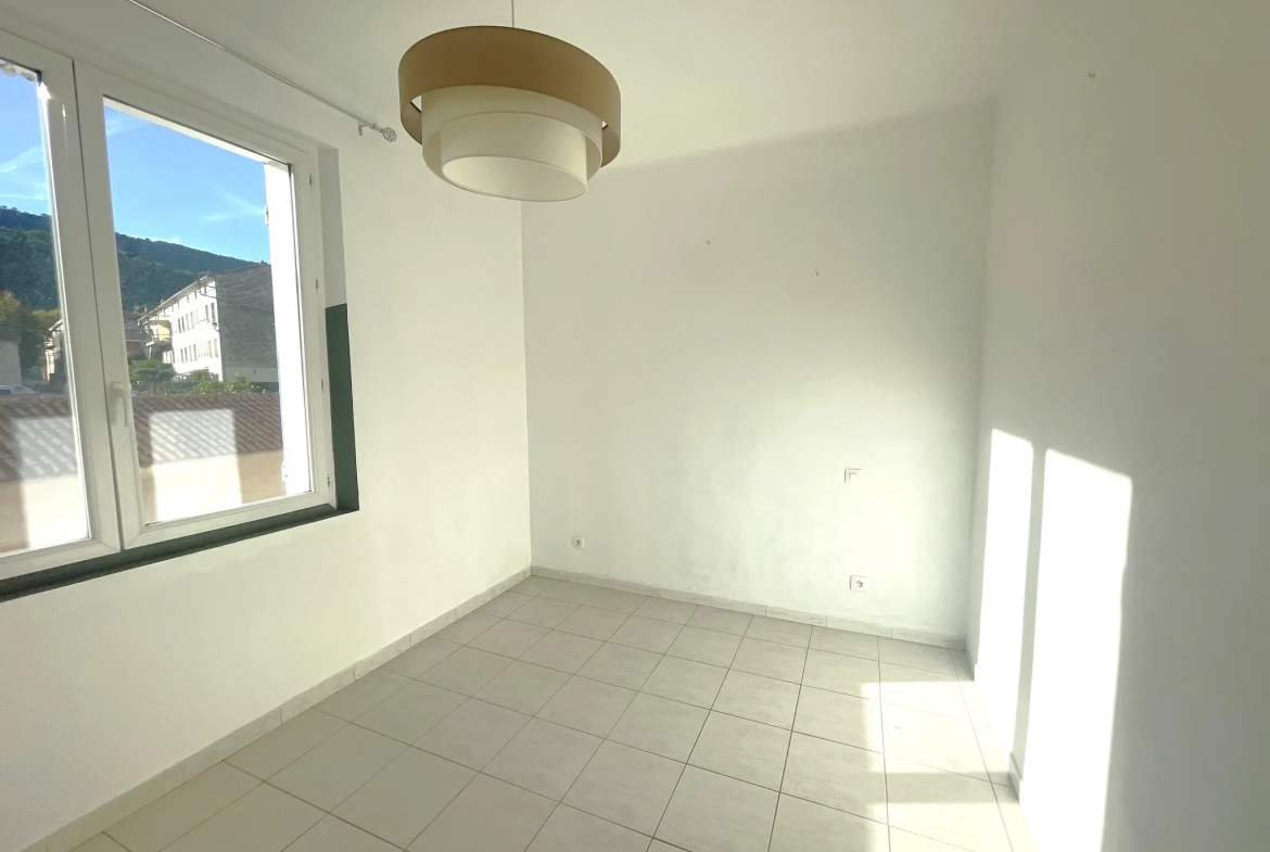 Appartement 3 pièces 55 m2 dans une résidence sécurisée 