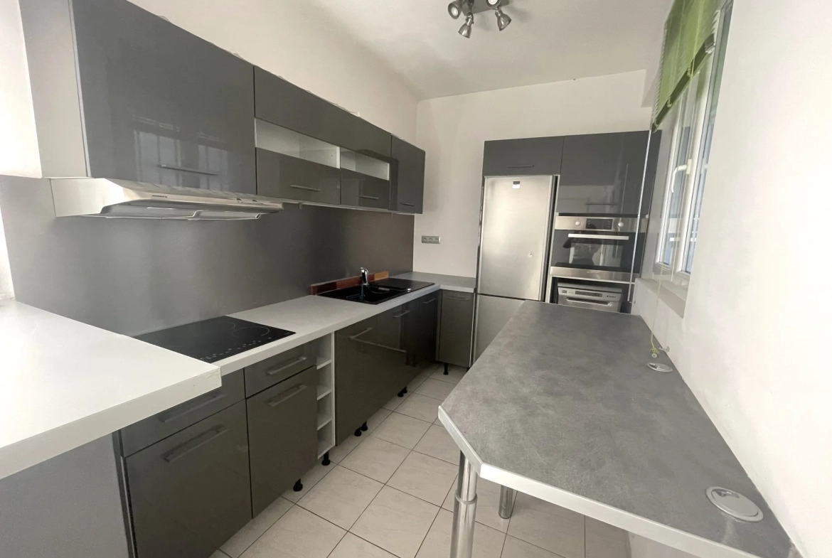 Appartement 3 pièces 55 m2 dans une résidence sécurisée 