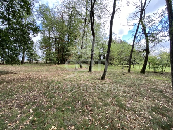 Terrain à bâtir à Ste Maure de Touraine, 1284m2