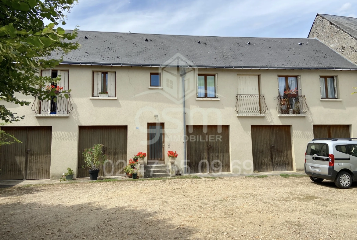 Immeuble de rapport 116m2 + garages à Ste Maure 