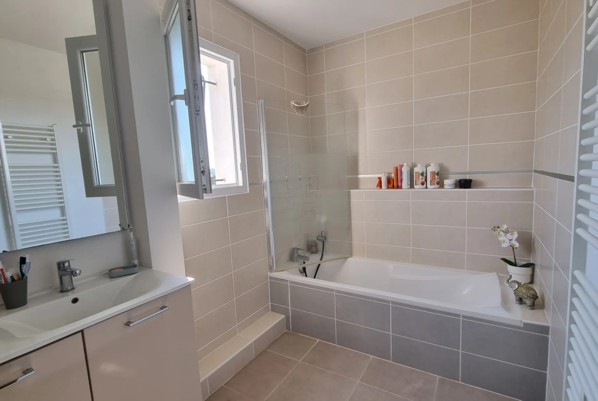 Vente Villa 4 Pièces Montpezat - 95m2 