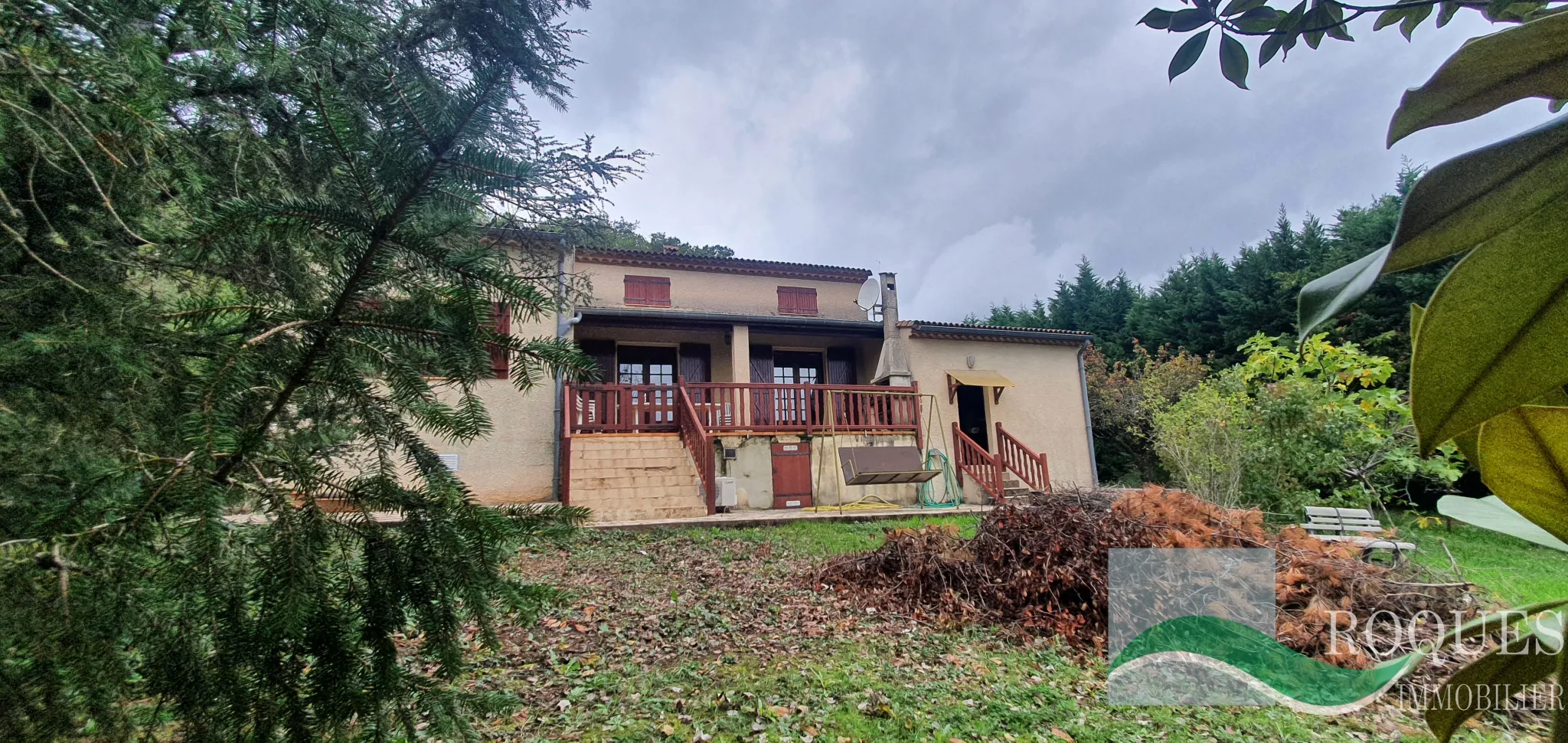 Vente - Villa indépendante de 4 pièces sur 5420 m2 de terrain 