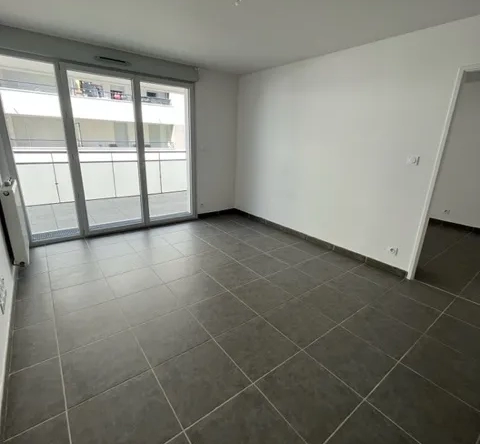 Toulouse 31500 - Très bel appartement 2 pièces 37m2 avec grande terrasse 12m2