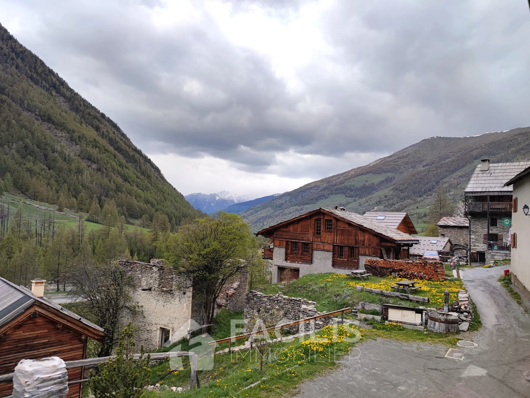 Maison au coeur de la nature - Abries (05460) 