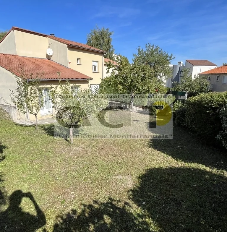 Maison F4 avec terrasse ensoleillée à vendre à Clermont-Ferrand quartier Nord 