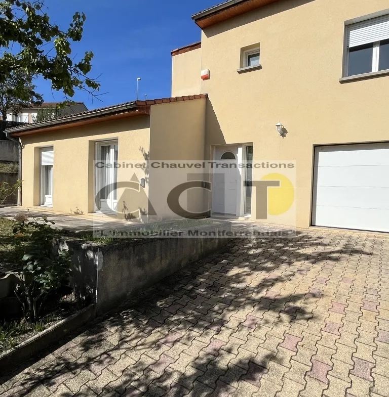 Maison F4 avec terrasse ensoleillée à vendre à Clermont-Ferrand quartier Nord 