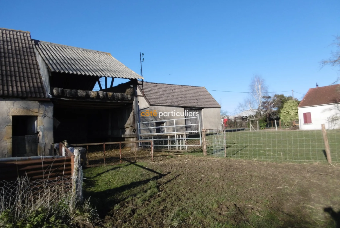 Corps de ferme sur les hauteurs de St-Amand 