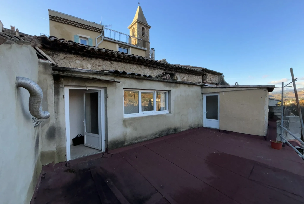 Maison de village à rénover avec terrasse - Mirabel aux Baronnies 