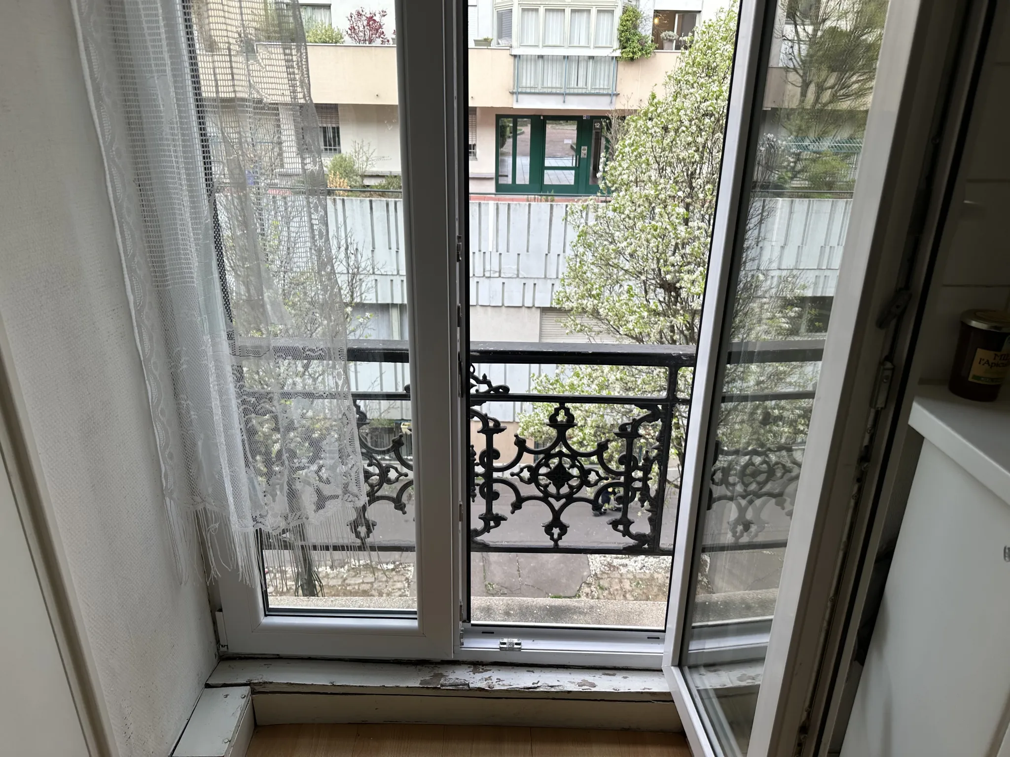 Studio de 12,11 m2 à Paris 19ème arrondissement 